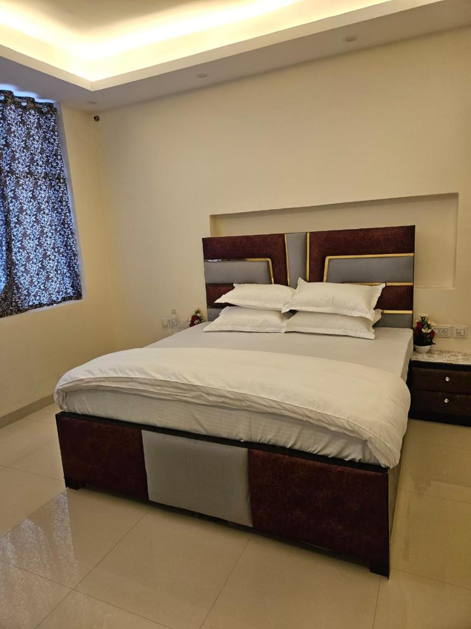 Ashirwaad 249 Bed & Breakfast Greater Noida Dış mekan fotoğraf